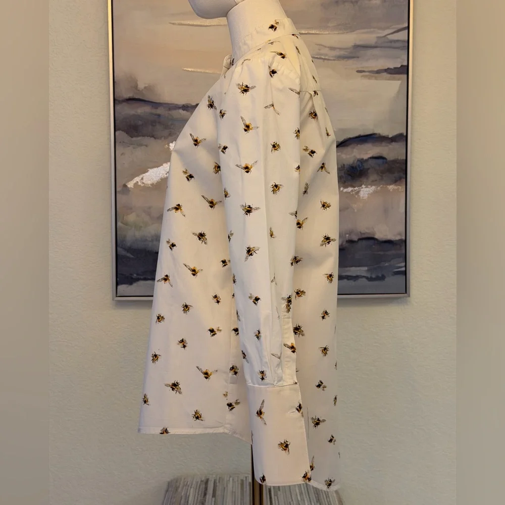 Victoria Beckham for Target Iconic Bee Print Blouse Structured Designer Top - Picture 6 of 15